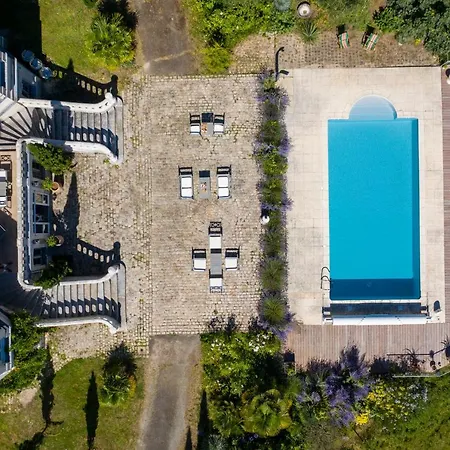 Le Chateau Des Forges Otel 3*