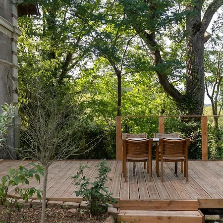 Le Chateau Des Forges Hotel