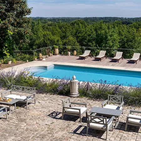 Le Chateau Des Forges 3*