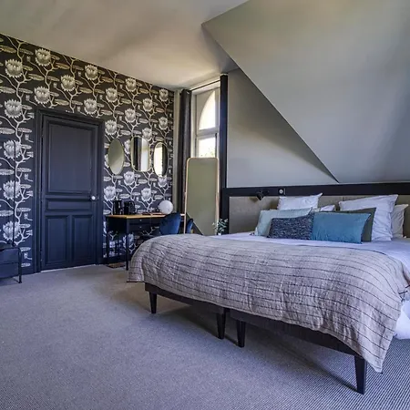 Le Chateau Des Forges 호텔