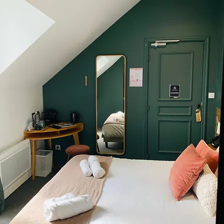 Le Chateau Des Forges 앙제