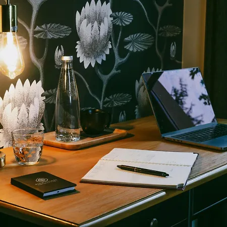 Le Chateau Des Forges Angers