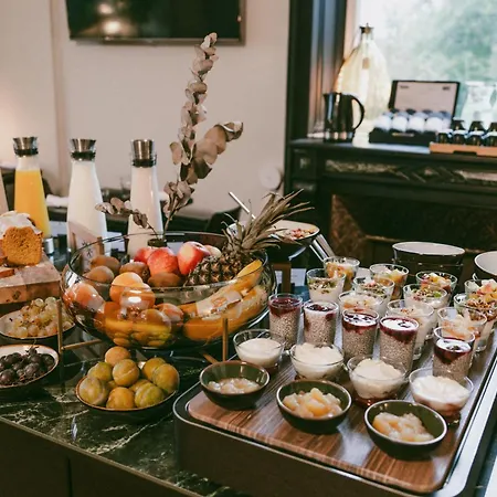 Le Chateau Des Forges Hotel 3*