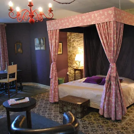 Le Chateau Des Forges 3*
