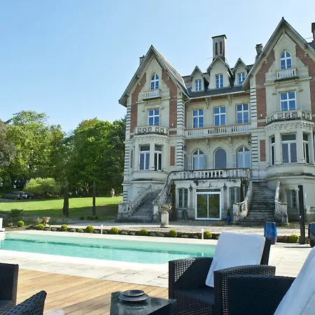 Le Chateau Des Forges 앙제