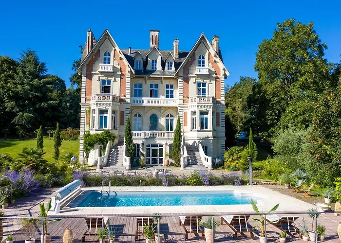 Le Chateau Des Forges Hotel Angers