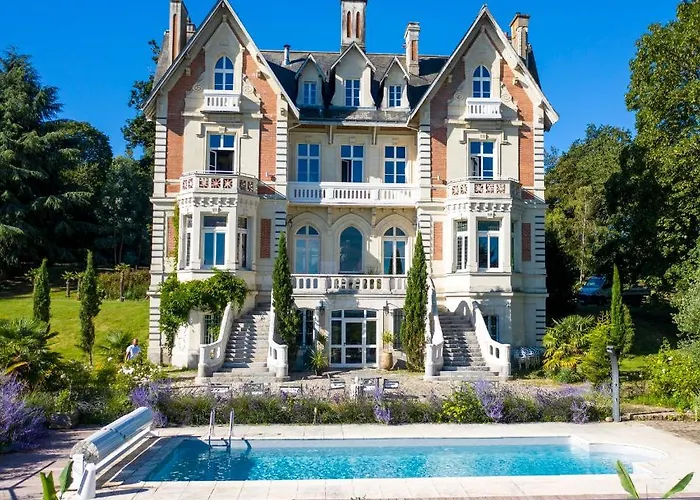 Hotel Le Chateau Des Forges 3*