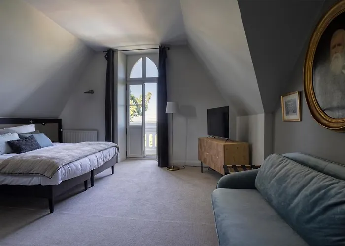 Le Chateau Des Forges Hotel 3*