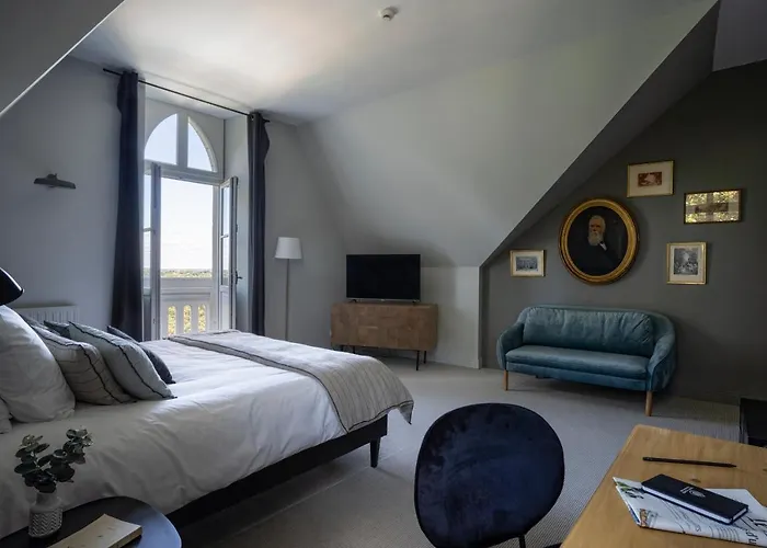 Le Chateau Des Forges Hotel 3*