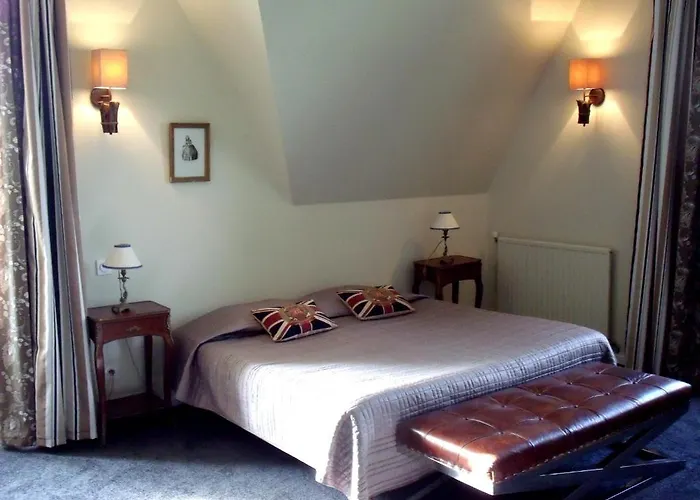 Le Chateau Des Forges Hotel